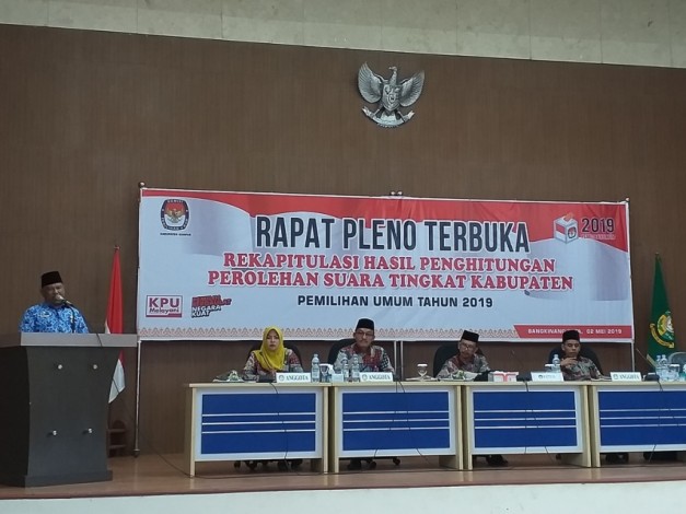 KPU Kampar Mulai Gelar Pleno Rekapitulasi Hasil Penghitungan Perolehan Suara
