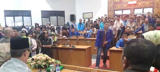 Mahasiswa Tuding Pemko Dumai Lakukan Pembohongan Publik Terkait Beasiswa Selama Tiga Tahun