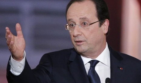Hollande: Prancis Akan Bom ISIS di Suriah 