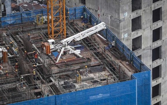 Janji Surga Pertumbuhan 7 Persen ala Jokowi