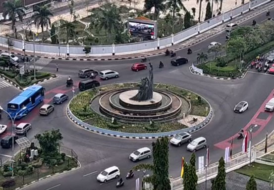 Diguyur Hujan, Pagi Ini Riau Bebas Asap