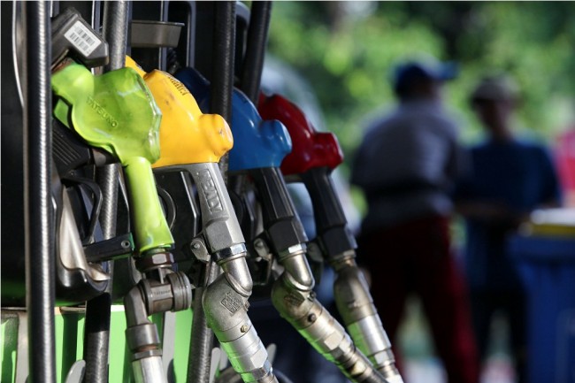 Pemerintah Bakal Revisi Formula Harga Premium 