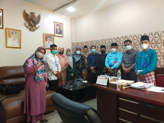 Gaji Guru Bantu di Riau Diusulkan Naik Tahun 2022