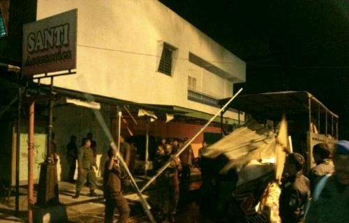 Lebih dari 5 Truk Lapak PKL Diamankan ke Kantor Satpol PP Kota Pekanbaru