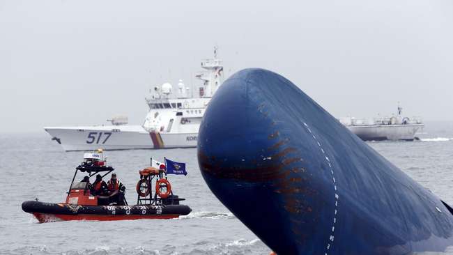 Korsel Siapkan Proses Pengangkatan Kapal Feri Sewol 