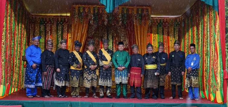 Ketua DPRD Siak Apresiasi Pengukuhan LAMR Sungai Apit