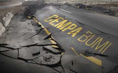 Bengkulu dan Sumbar Alami Dampak Terparah Gempa 6,5 SR 