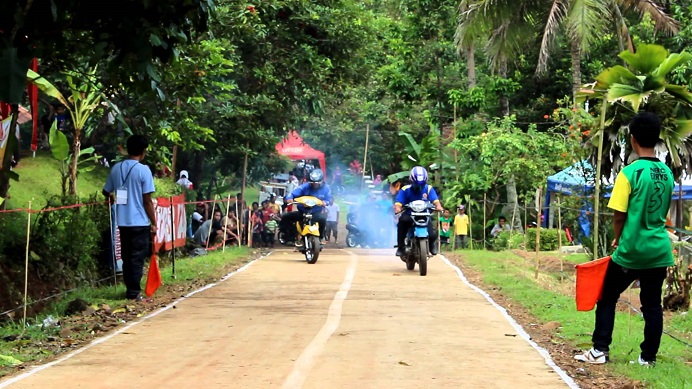 Unik, Ada Balap Motor Paling Lambat di Kuansing 