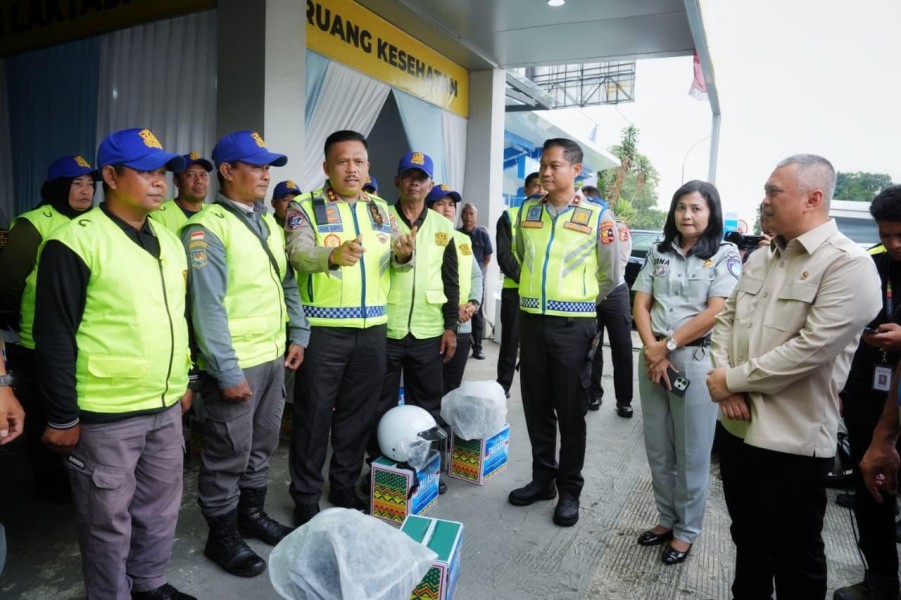 Menhub & Kakorlantas Apresiasi Polres Bogor Gandeng Supeltas Bantu Kamseltibcar Nataru 