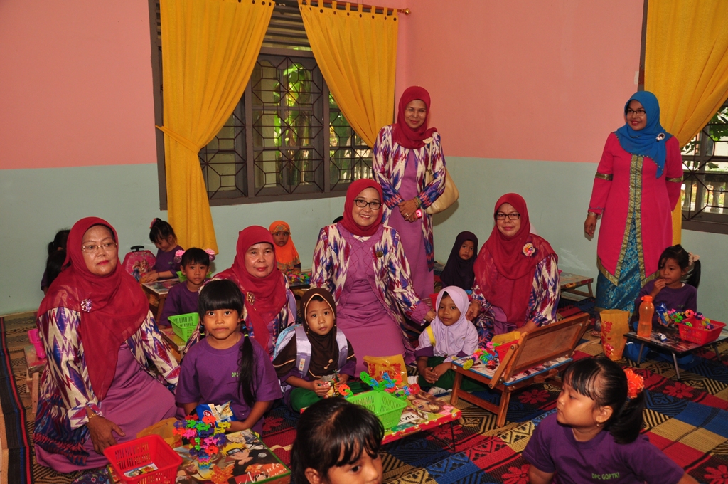 DPC GOPTKI Gelar Permainan Bentuk dari Lego Kretif 