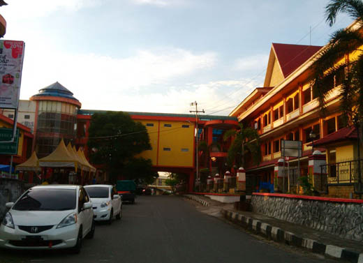 Tahun Depan Pasar Rakyat Teluk Kuantan Akan Dilengkapi Tangga Eskalator
