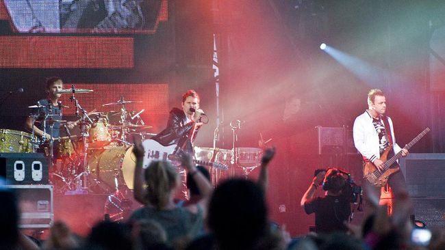 Muse Bocorkan Cuplikan Lagu dan Video Musik Baru