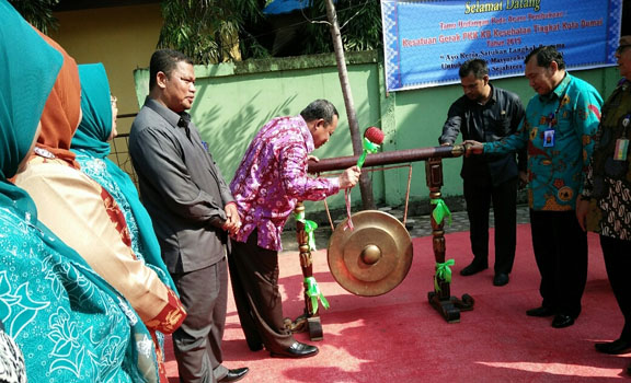 Pj Wako Buka Pencanangan PKK KB KES