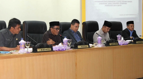 DPRD Kampar Nilai Dokumen LKPj AMJ Bupati Tahun 2011-2016 Belum Tunjukkan Peningkatan dan Kemajuan