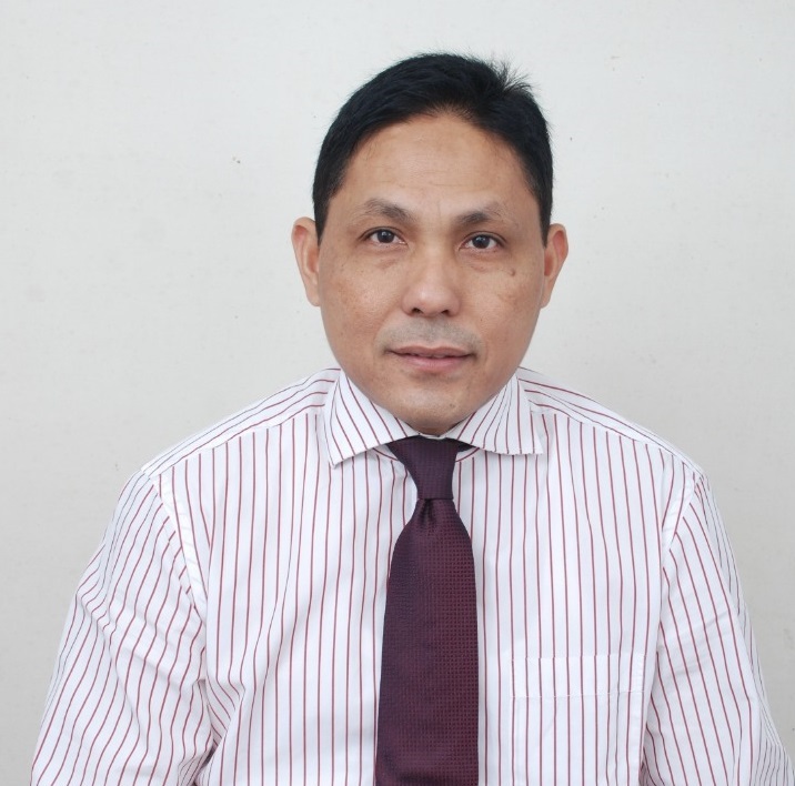 Mencari Sekda Riau Berpengalaman