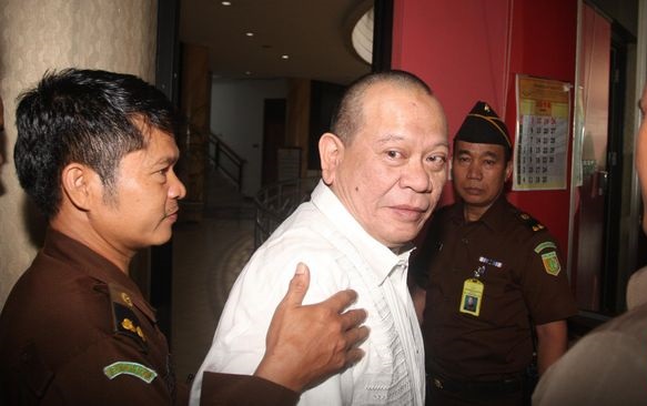 La Nyalla Enggan Disebut Sebagai Tersangka 