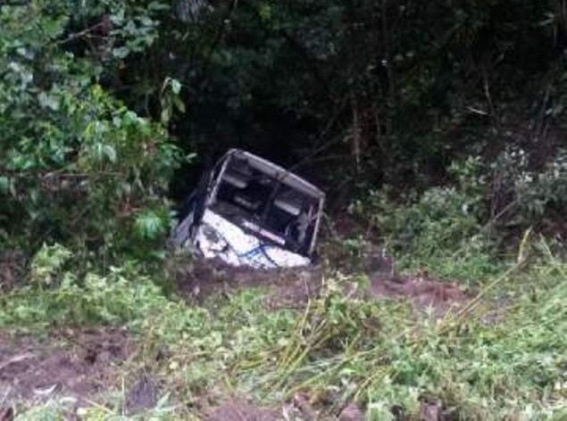 Bus Rombongan Mahasiswa Masuk Jurang, 6 Terluka