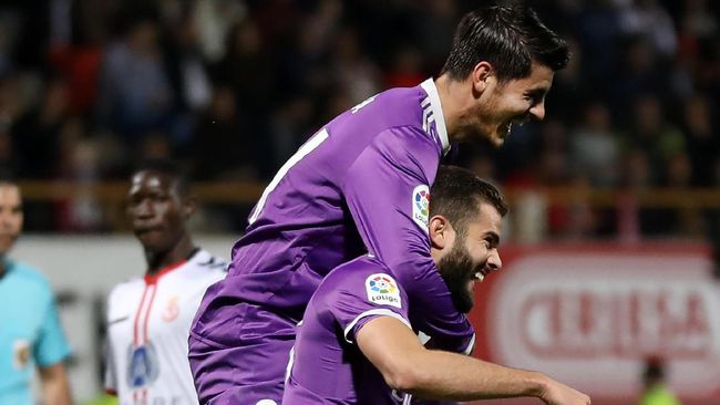Zidane Terpukau Gol Indah Nacho di Real Madrid 