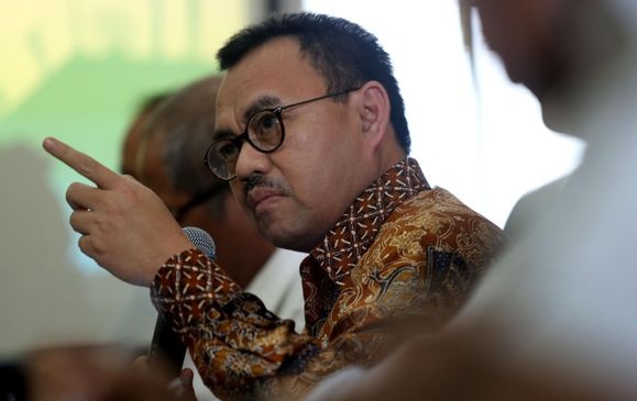Menteri ESDM Minta PLN Tidak Membangkang