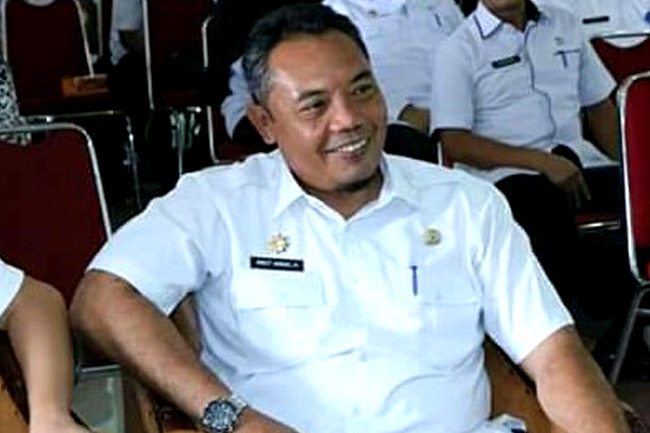 Pemko Pekanbaru izinkan mall beroperasi meski PSBB.