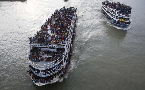 Diterjang Angin Kencang, Penumpang Ferry Bagansiapiapi-Panipahan Menjerit 