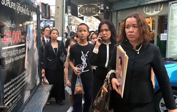 Thailand dan Lautan Hitam yang Tetap Hidup