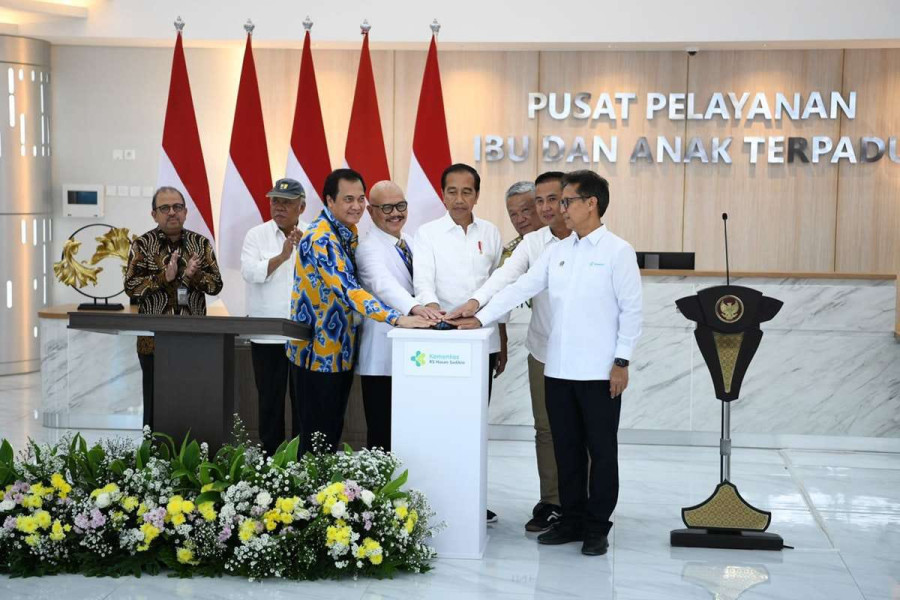 Presiden Jokowi Resmikan Gedung Pusat Pelayanan Kesehatan Ibu dan Anak Senilai 383 Milyar