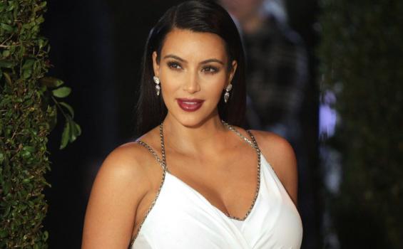 Kehamilan Kim Kardashian di Tengah Euforia Caitlyn Jenner 