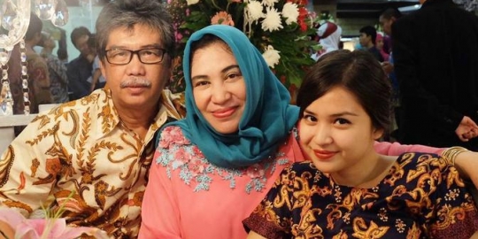Ayah Putri Titian Meninggal Dunia