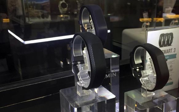 Garmin Vivosmart 3, Gelang Pintar Pelacak Aktivitas Harian
