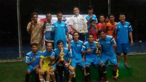 Khalifa FC Boyong Piala IKMR Kuansing 