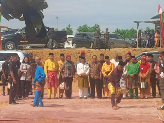 Pemkab Pelalawan Syukuran Berdirinya Gedung dan ST2P di Langgam