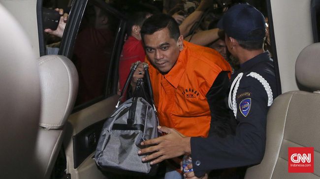 Mohamad Sanusi Bungkam Usai Diperiksa KPK