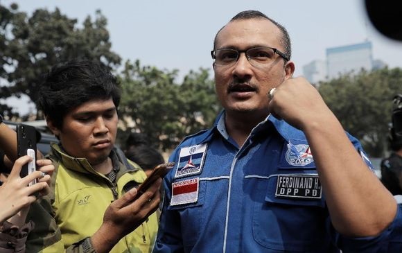Kubu Prabowo Nilai Kartu Prakerja Jokowi Tak Masuk Akal 