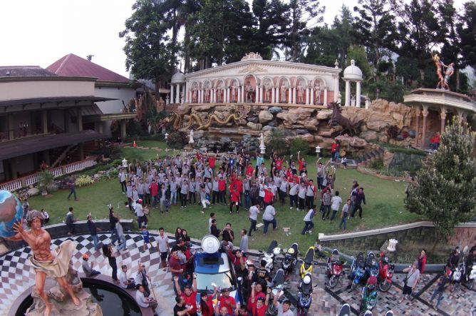 1.300 Member Padati Halal Bihalal Forum Nouvo Indonesia 2015 