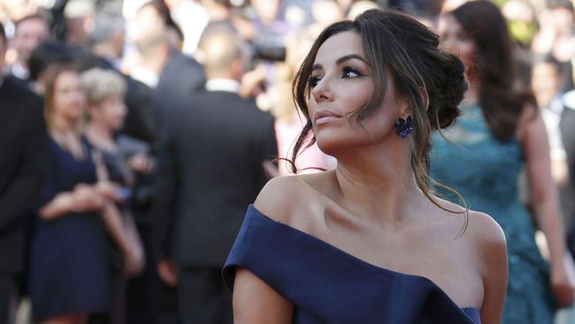 Pernikahan Ke-tiga Eva Longoria Bertabur Selebriti 