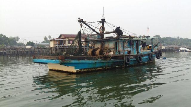 Polisi Tangkap Kapal Malaysia yang Mencuri Ikan di Perairan Kaltim