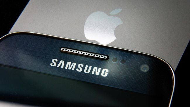 Samsung Taklukan Apple di Kandang Sendiri