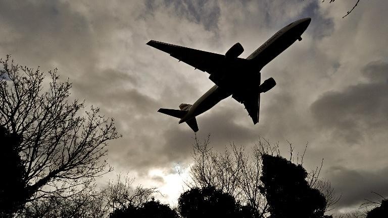 Pilot Pesawat Penumpang Rusia Sempat Minta Izin Mendarat Darurat 