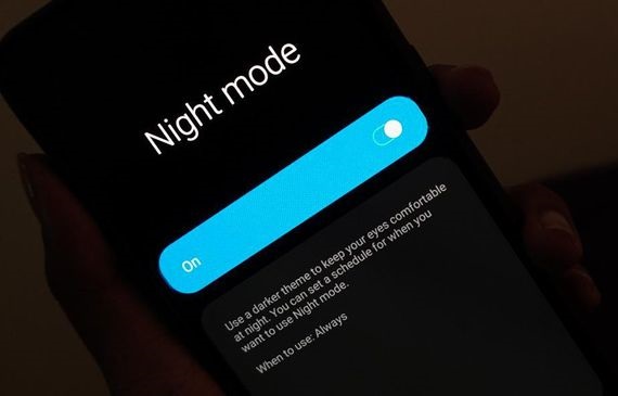 Cara Aktifkan Dark Mode WhatsApp yang Meluncur di Android-iOS