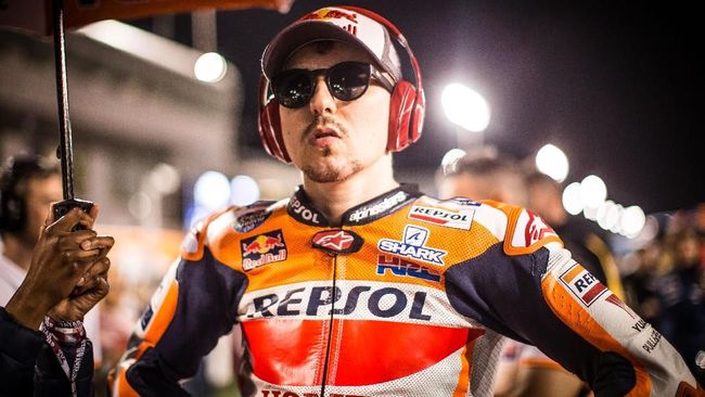Lorenzo Cedera Rusuk, Terancam Absen di MotoGP Argentina 