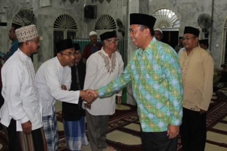 Walikota Pekanbaru Hadiri Halal Bihalal Warga Tangkerang Timur 