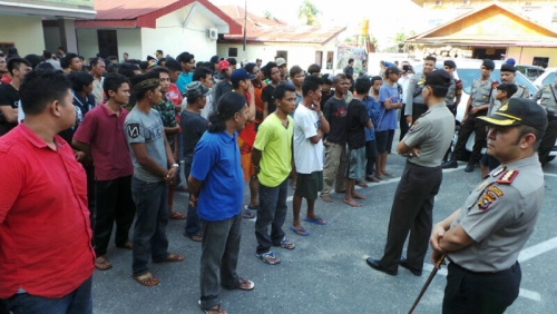 Razia Besar-besaran Polda Riau Sikat 150 Orang Preman, Pasangan Mesum dan Penjudi 