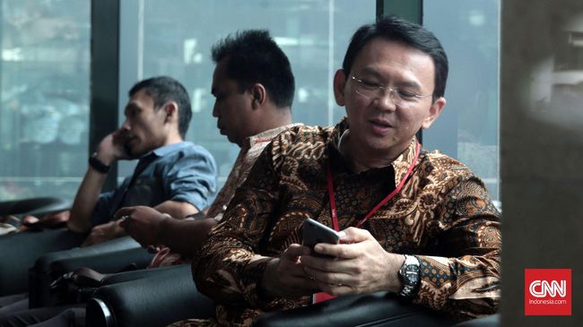Ahok Sindir Orang-orang yang Bersumpah Macam-macam 