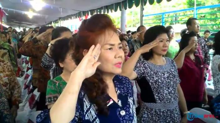 Ribuan Warga Tionghoa Ikuti Upacara HUT Ke-70 Kemerdekaan RI