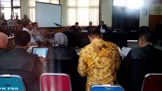 Terpidana Kirjauhari Beberkan Pembagian Amplop 