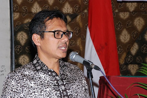 Disorot dan Terancam Interpelasi Gubernur Sumbar Sering 