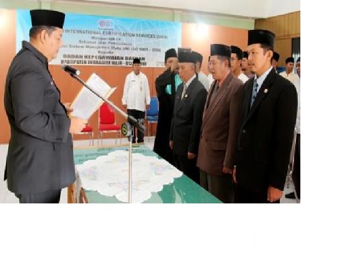 Lantik 3 Pejabat Eselon, Afrizal Minta Tingkatkan Pelayanan Publik dan Etos Kerja