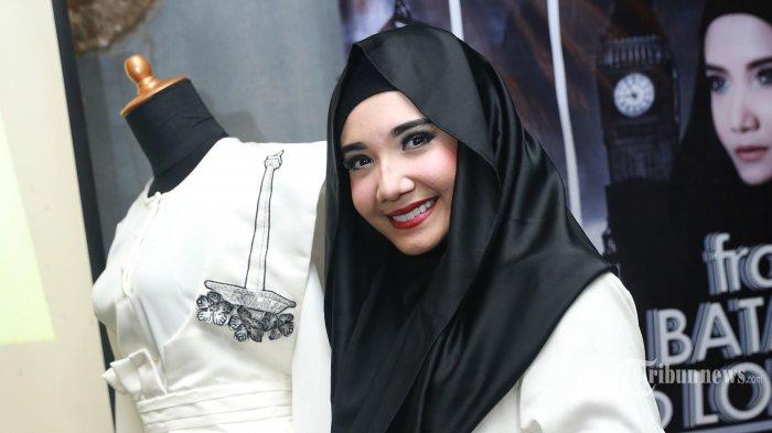 Bertema Batavia, Enam Koleksi Busana Zaskia Sungkar Siap Tampil di London