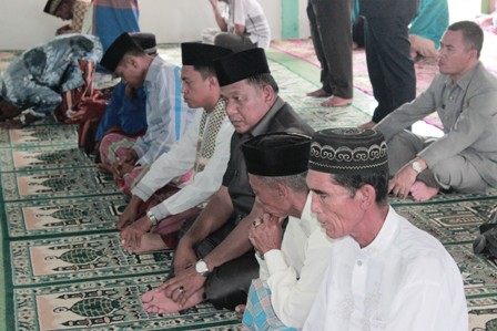 Wabub Rohil Imam Salat Jum’at di Sungai Bakau 